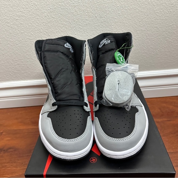 Jordan 1 Retro High Shadow 2.0 Size 11 - Picture 5 of 9